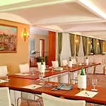 蒙特斯皮娜公园酒店 酒店 4*
