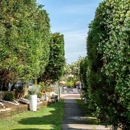 Montespina Park Ξενοδοχείο