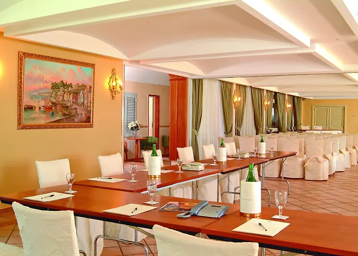 Montespina Park Szálloda 4*
