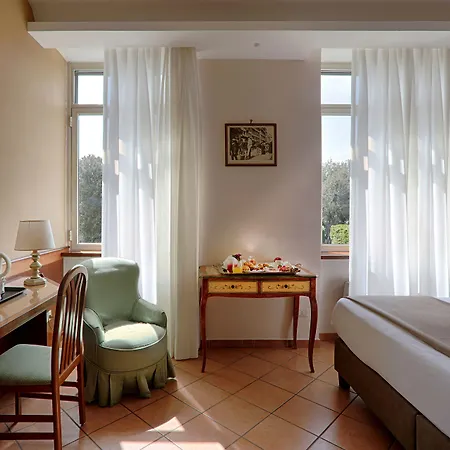 蒙特斯皮娜公园酒店