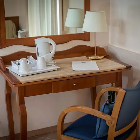 酒店 蒙特斯皮娜公园酒店 4*