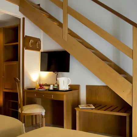 蒙特斯皮娜公园酒店 酒店 4*